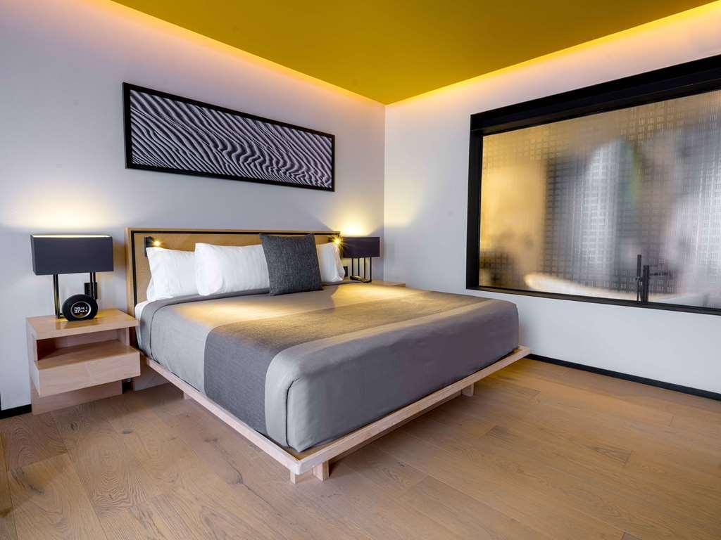 Galeria Plaza San Jeronimo Hotel Ciudad de México Cameră foto A room at the hotel